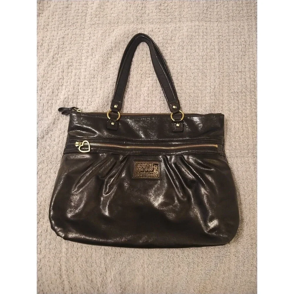 Coach Poppy Daisy Y2K Vintage Liquid Black Patent Leather Shoulder Bag Purse